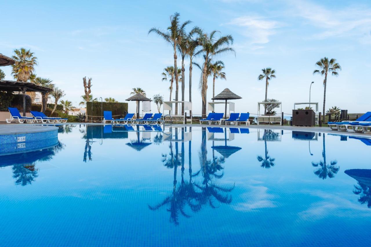 Wyndham Residences Costa Del Sol 푸엔히롤라 외부 사진